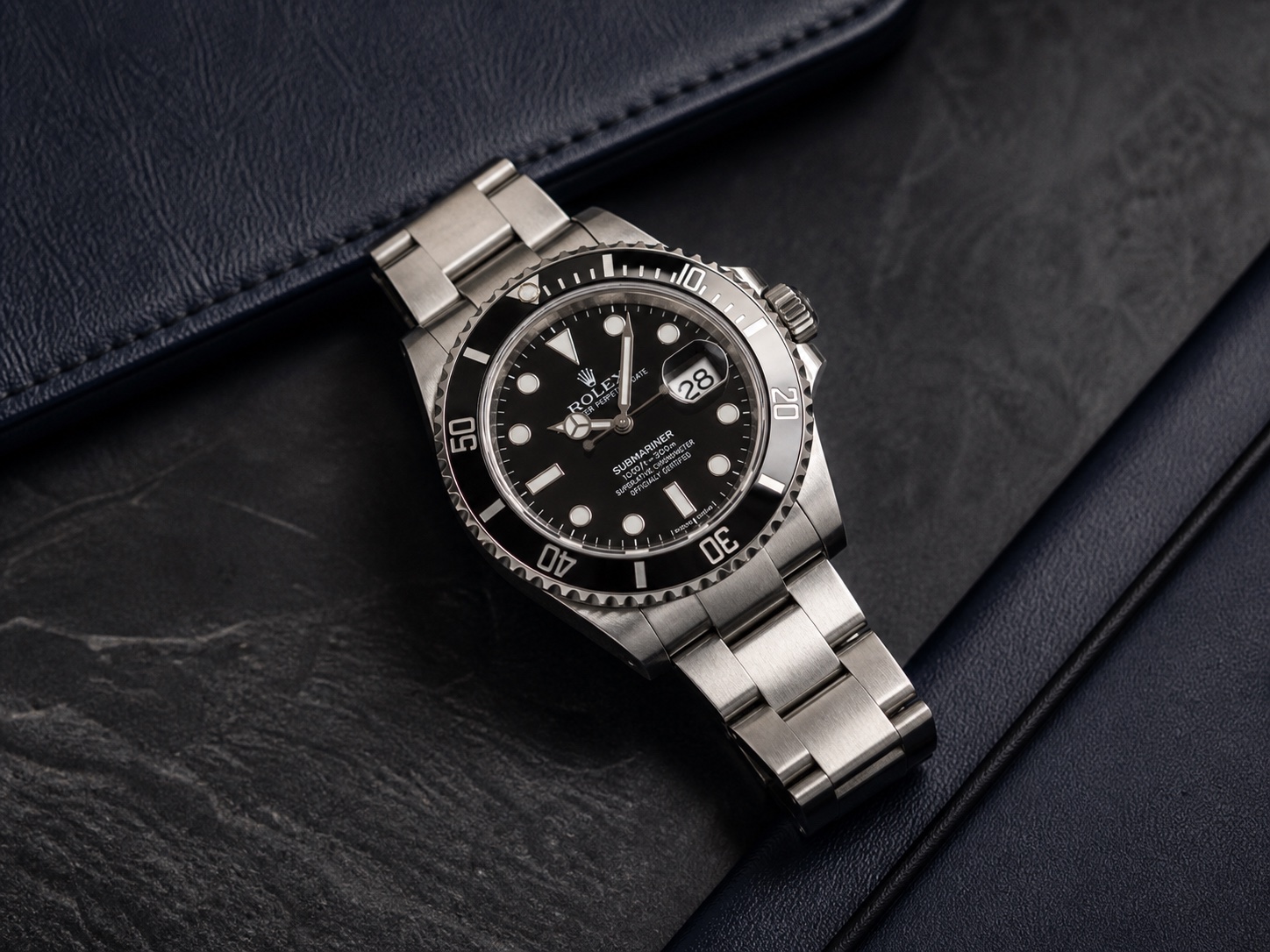 Pre-owned black Submariner-style date watch